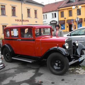 18.-19.6.2011   Sraz všech značek --> soutěž zařazena do pohárové soutěže o Český pohár historických vozidel AVCC AČR